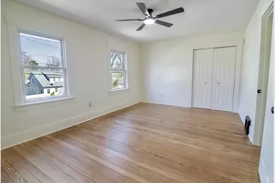 71 W Burnham Street W, Battle Creek, MI 49015 - Photo 23