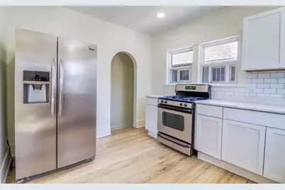 71 W Burnham Street W, Battle Creek, MI 49015 - Photo 13