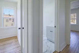 71 W Burnham Street W, Battle Creek, MI 49015 - Photo 17