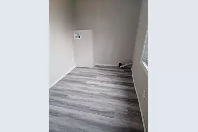 717 Bristol Street, Adrian, MI 49221 - Photo 9