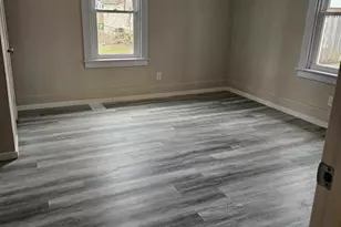 717 Bristol St, Adrian, MI 49221 - Photo 9