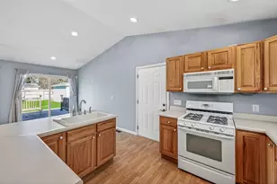 7947 S Marlene Dr, Rothbury, MI 49452 - Photo 21