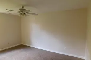 32005 W 12 Mile Rd, Farmington Hills, MI 48334 - Photo 15