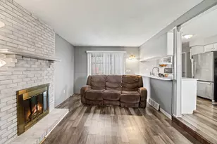 111 Central Ct, Garden City, MI 48135 - Photo 5