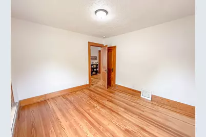 402 S Main Street, Berrien Springs, MI 49103 - Photo 25