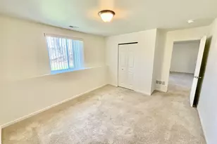 5147 Lk Pines Ct, Vicksburg, MI 49097 - Photo 21