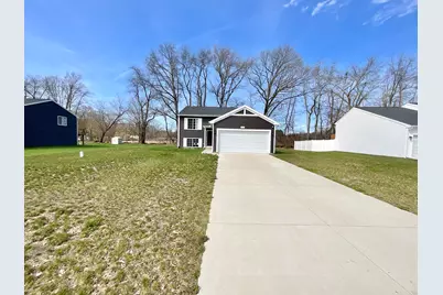 5147 Lake Pines Court, Vicksburg, MI 49097 - Photo 3