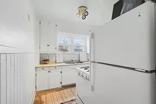 140 Dixie Ave, Kalamazoo, MI 49001 - Photo 9
