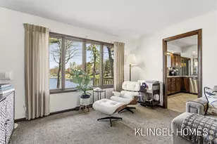 19094 Walden Dr, Spring Lake, MI 49456 - Photo 9