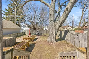 1331 Pennoyer Ave, Grand Haven, MI 49417 - Photo 37