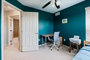 8302 N Warwick Ct, Ypsilanti, MI 48198 - Photo 31