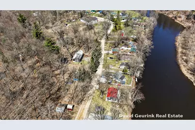 7566 Main Street, Newaygo, MI 49337 - Photo 3