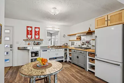 2512 N 3rd Street, Kalamazoo, MI 49009 - Photo 7