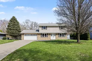 7914 Foxwood St, Richland, MI 49083 - Photo 3