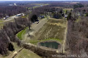 1661 68th St, Fennville, MI 49408 - Photo 5