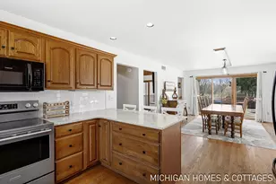 1661 68th St, Fennville, MI 49408 - Photo 9