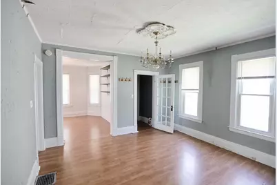 1027 Fulton Street E, Grand Rapids, MI 49503 - Photo 3