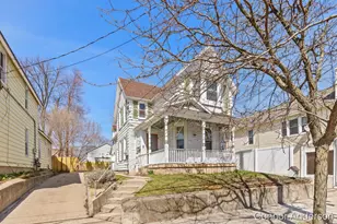 1027 Fulton St E, Grand Rapids, MI 49503 - Photo 27