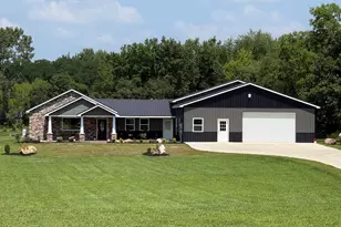 4794 Keith Rd, Hillsdale, MI 49242 - Photo 1