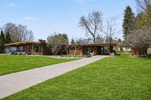 600 Browning Ave, Manistee, MI 49660 - Photo 3