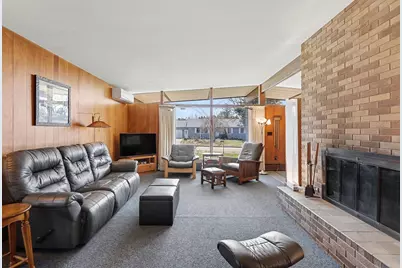 600 Browning Avenue, Manistee, MI 49660 - Photo 5