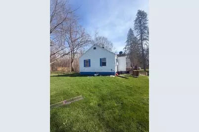 2742 Territorial Road, Benton Harbor, MI 49022 - Photo 5