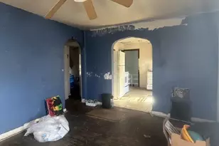 2742 Territorial Rd, Benton Harbor, MI 49022 - Photo 7