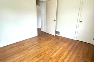 1221 Webster St NW, Grand Rapids, MI 49504 - Photo 7