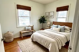 1221 Webster St NW, Grand Rapids, MI 49504 - Photo 5