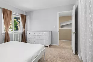 1860 Robert St, Ann Arbor, MI 48104 - Photo 33