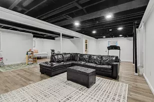 1860 Robert St, Ann Arbor, MI 48104 - Photo 39