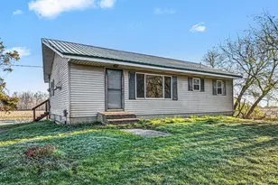 24962 Dewey Lake St, Dowagiac, MI 49047 - Photo 3