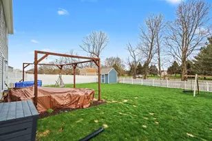 1754 Grovenberg Ct, Vicksburg, MI 49097 - Photo 35