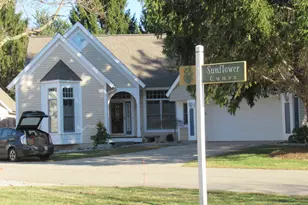 982 Sunflower Ct, Holland, MI 49424 - Photo 11