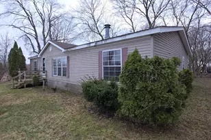 7110 W 44th St, Fremont, MI 49412 - Photo 1