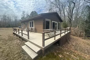 617 N Croswell Ave, White Cloud, MI 49349 - Photo 7