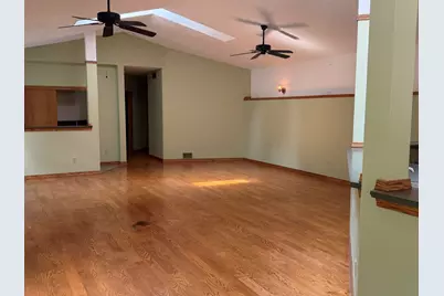 8362 E River Road, Battle Creek, MI 49014 - Photo 11