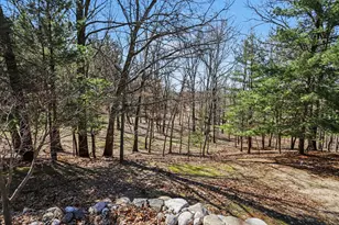 8362 E River Rd, Battle Creek, MI 49014 - Photo 9