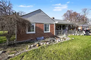 9235 Lapeer Rd, Davison, MI 48423 - Photo 23