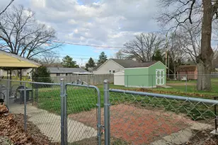 209 S Marshall St, New Buffalo, MI 49117 - Photo 5