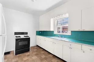 416 Bellevue Pl, Kalamazoo, MI 49007 - Photo 5