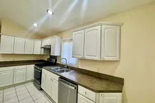 15338 Flanders St, Southgate, MI 48195 - Photo 13