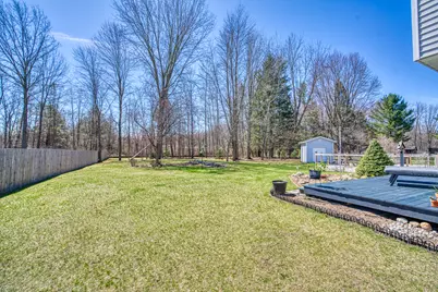 8043 W Dodge Road, Montrose, MI 48457 - Photo 9