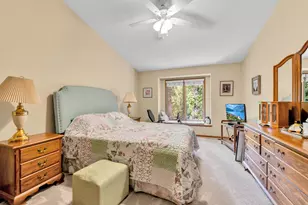 21910 River Ridge Trail, Farmington, MI 48335 - Photo 15