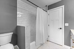 4790 Belzair Dr, Troy, MI 48085 - Photo 35