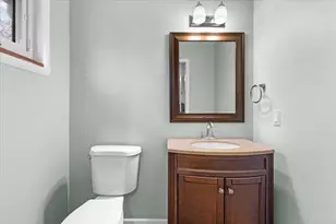 4790 Belzair Dr, Troy, MI 48085 - Photo 27