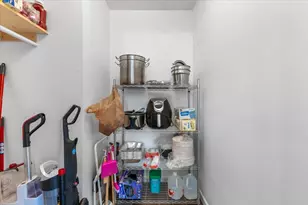 4790 Belzair Dr, Troy, MI 48085 - Photo 39