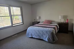 18067 Meyers Dr, Spring Lake, MI 49456 - Photo 5