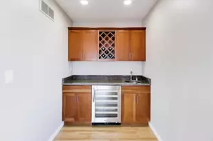425 Island Pointe Dr, Saint Joseph, MI 49085 - Photo 23
