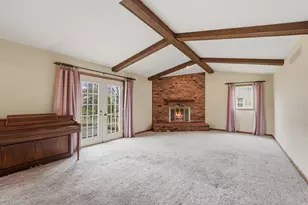 37962 Munger Dr, Livonia, MI 48154 - Photo 5